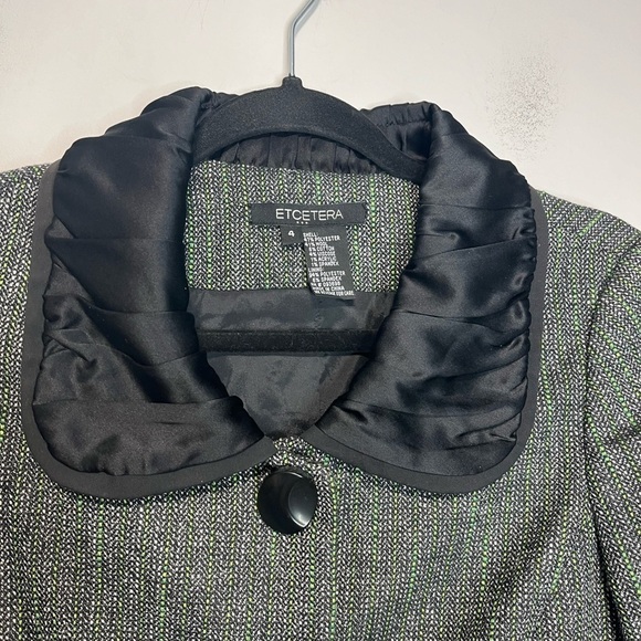 Etcetera Wool Blend Tweed 3 Button Blazer Jacket, Size 4 - Picture 2 of 9